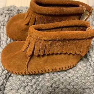 Minnetonka Velcro Baby Boots